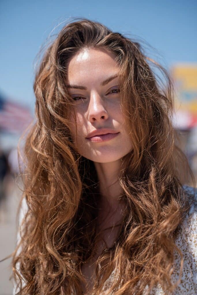 woman with beachy waves Memorial Day hairstyle