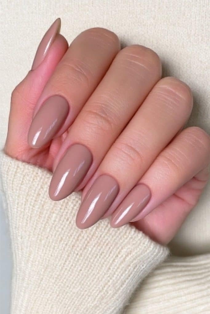 Matte mocha mousse nails with warm creamy brown tones and a soft velvety finish